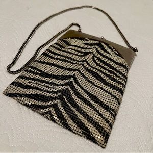 Zebra Pattern Shimmery Shoulder Bag✨